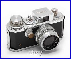 (136) Morita Saica subminiature camera with case Japan c1956 working, super nice