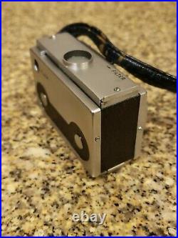 C. 1950 vintage MAMIYA SUPER 16 SPY CAMERA MADE IN OCCUPIED JAPAN with Case
