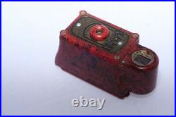 Coronet Midget 16mm compact bakelite collectible camera. Red color. Circa 1935