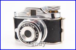 Crystar Hit Style Camera 14×14mm Exposures 17.5mm Film Vintage RARE V28 Crystar Hit Style Camera 14×14mm Exposures 17.5mm Film Vintage RARE V28