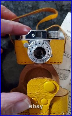 VTG Hit Mini Camera withYellow Leather Case, Box & Instructions Made in Japan