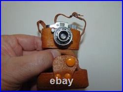 Vintage 1950's Hit Miniature Spy Camera with box and Leather Case