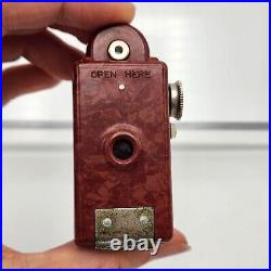 Vintage Coronet Midget Subminiature 16mm Red Bakelite Camera Birmingham Co