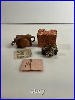 Vintage Minature Camera Made in Occupied Japan Hit Gold Colored & Instructions