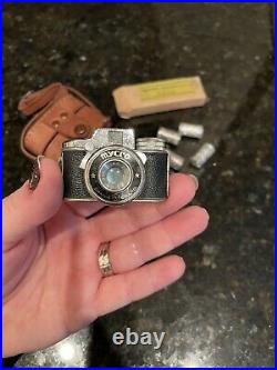 Vintage Mycro Midget Model Subminiature Camera