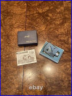 Vintage Universal Minute 16 sub miniature spy camera- one camera with box