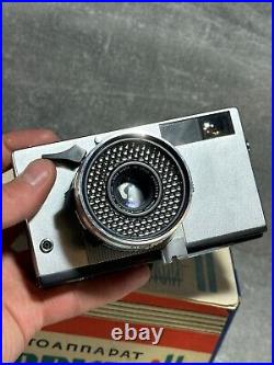 Vintage film camera Zorkiy 2 original box, Industar-63 lens made ussr, Original